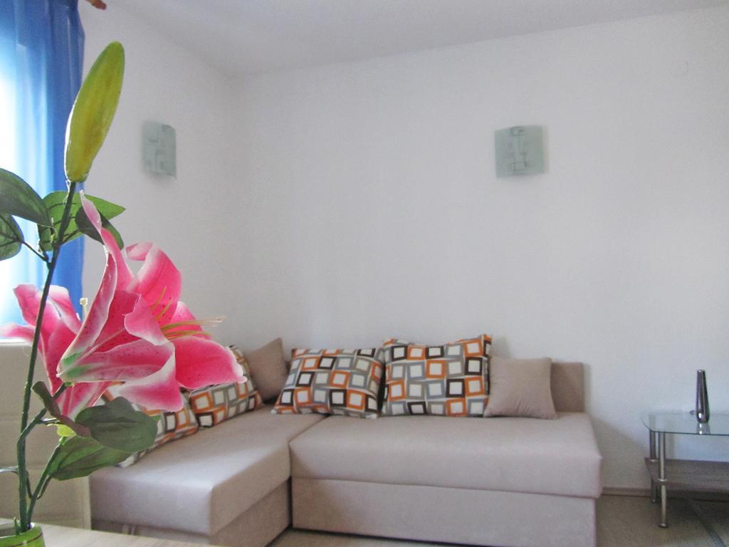 Apartmani Bozic Stobreč Екстериор снимка
