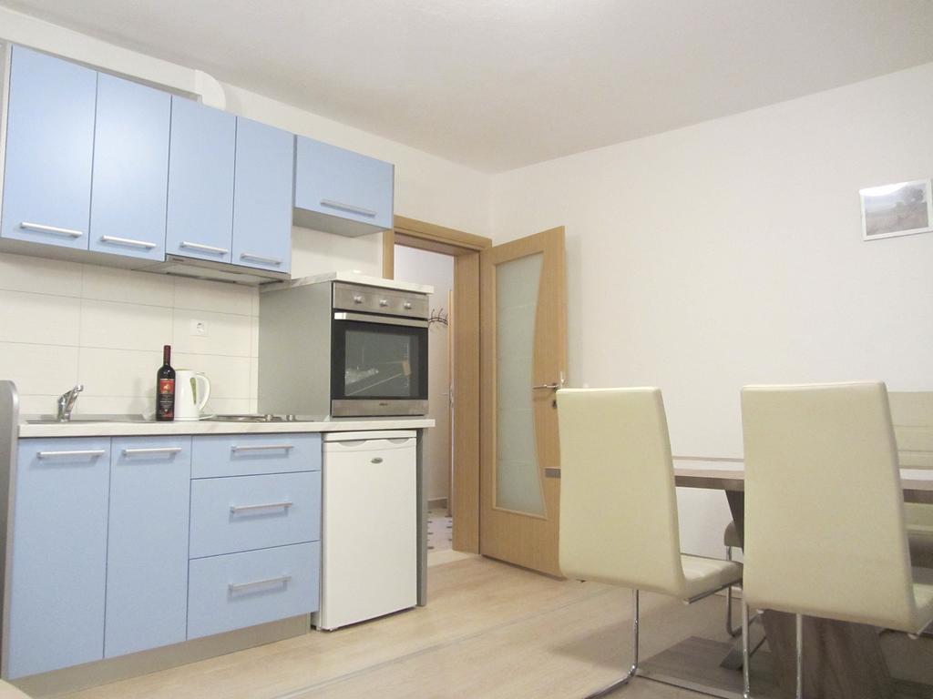 Apartmani Bozic Stobreč Екстериор снимка